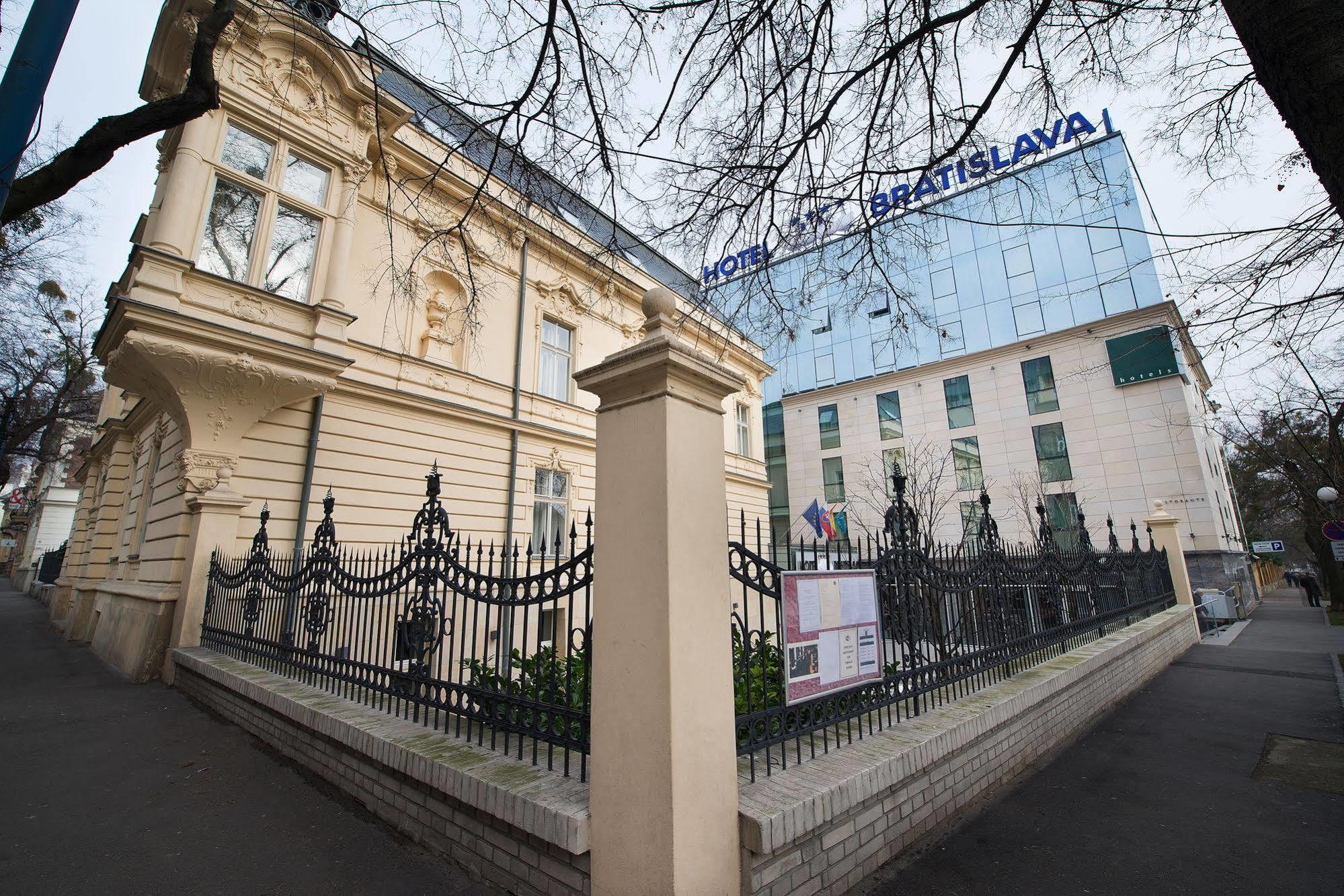 Wilson Palace By Loft Братислава Екстериор снимка